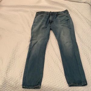 Levi jeans